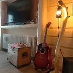 Il Nido Del Pettirosso Per Coppie بيت للعطل *